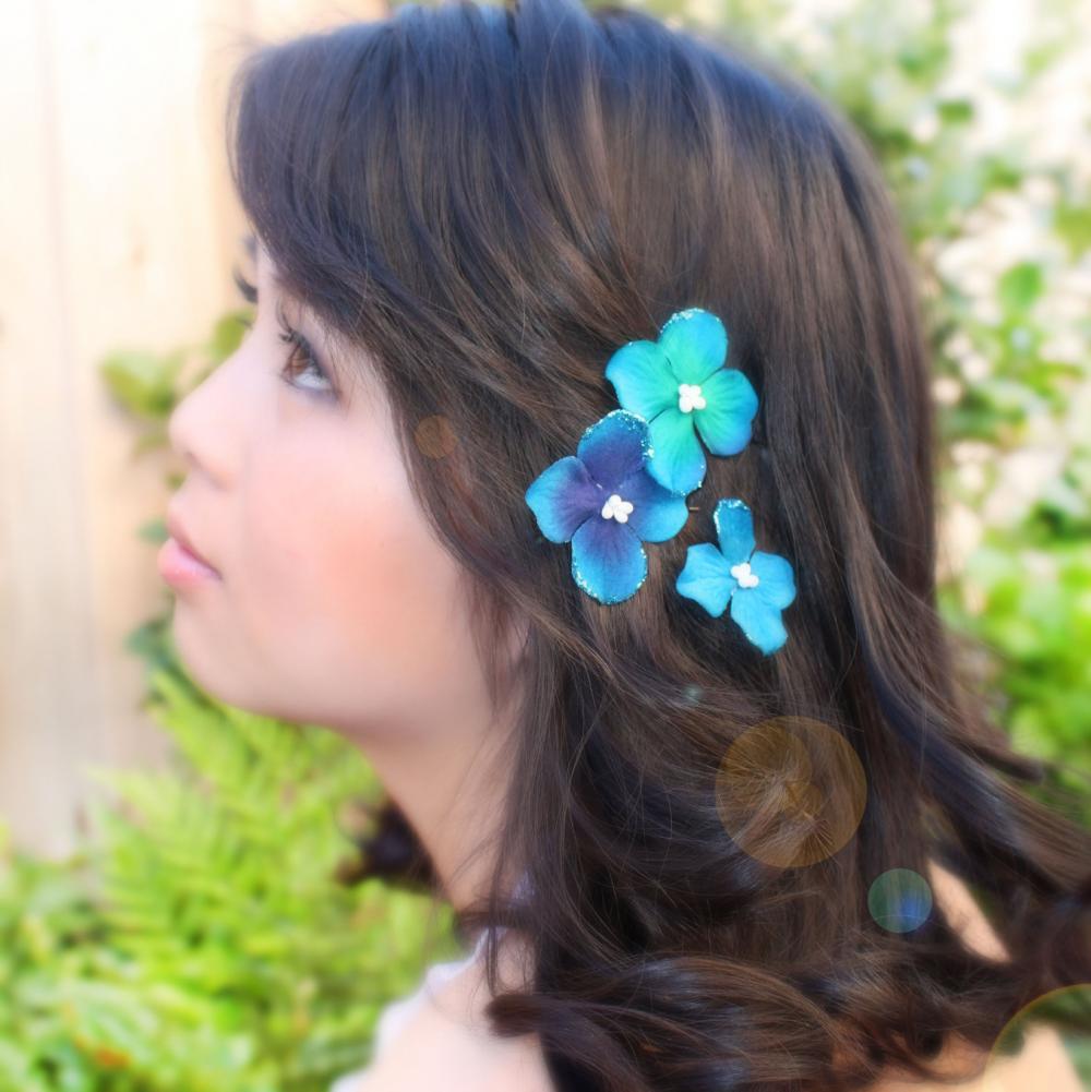blue velvet hydrangea flower hair clip