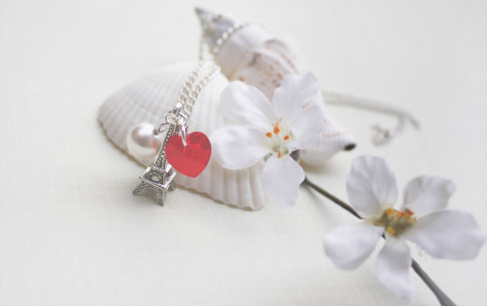 Eiffel Tower Necklace 'i Left My Heart In Paris'